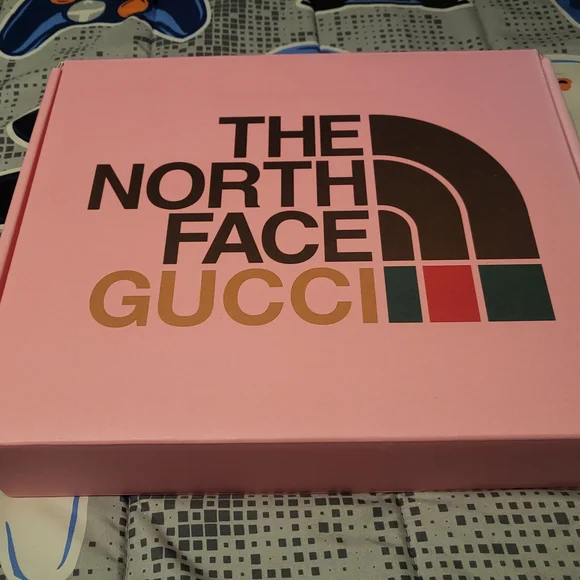 The North Face X Gucci Multicolor Logo-Print Zip Jacket - Picture 6 of 7